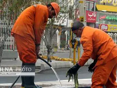 گلایه کارگران شهرداری مریوان از عدم تحقق وعده‌های شهردار/ امیدمان به سایر مسئولان است/ چرا برای کارگران، خزانه خالی است و حساب‌ها مسدود؟!