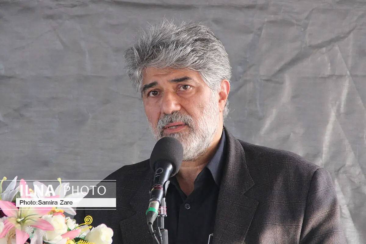 تهیه سند جامع محرومیت زدایی شهر شیراز به نتیجه برسد/ با محرومیت زدایی نباید شعار گونه عمل نکنیم