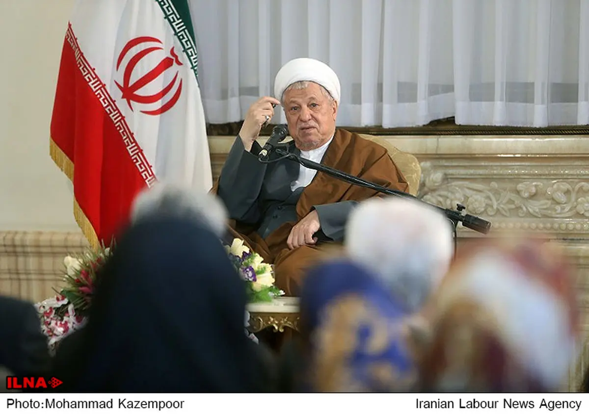 برجسته بودن نقش کارگران در پیروزی انقلاب اسلامی اغراق نیست