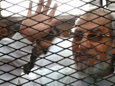 رهبر اخوان‌المسلمین مصر به حبس ابد محکوم شد