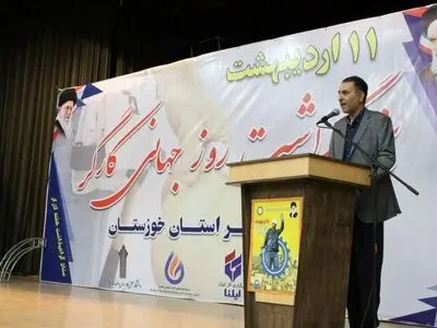 کارگر، تنها خواهان عدالت و احقاق حقوق حقه ی خود است/ روز کارگر مورد کم لطفی قرار گرفت