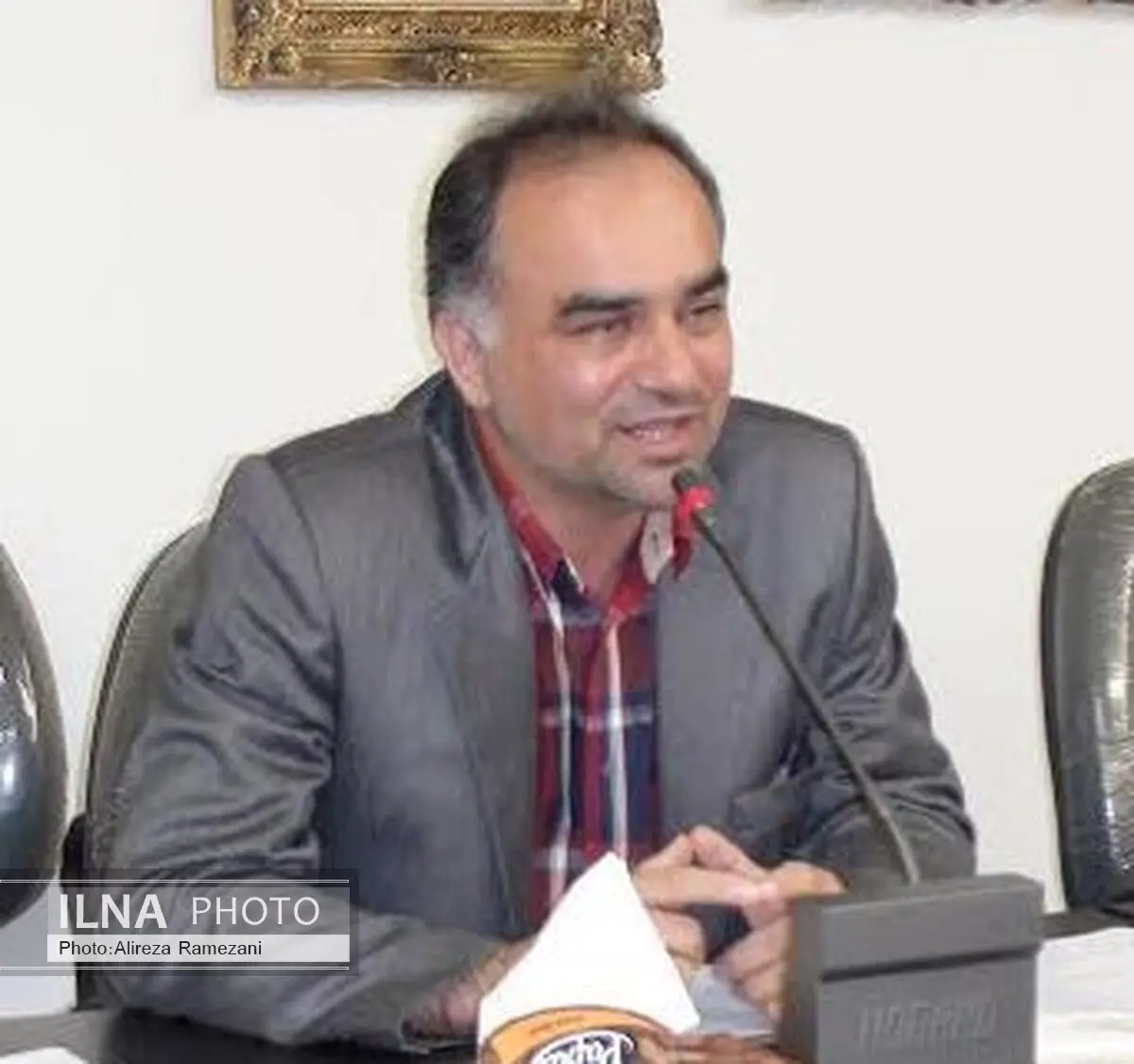 رفتارهای هنجارشکنانه عفت عمومی جامعه را تهدید می‌کند