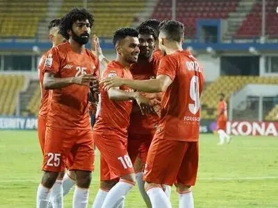 خروج‌ مربیان و بازیکنان خارجی گوا از هند پیش از بازی با الوحده