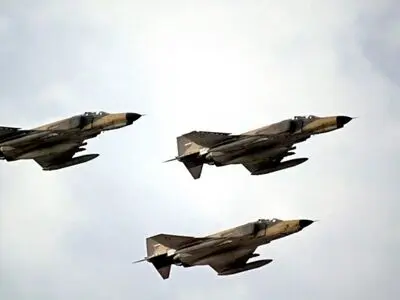 بمناسبة اسبوع الدفاع المقدس... انطلاق مناورة جویة للجیش والحرس فی الخلیج الفارسی