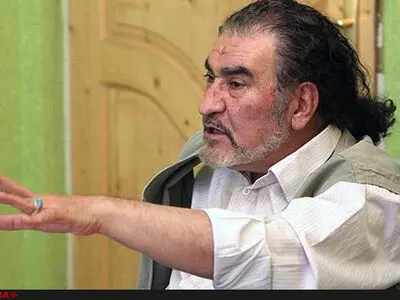  شبیه احمدی‌نژاد نیستیم/ مستقل آمده‌ام/از ابتدای انقلاب ظاهرم را عوض نکردم