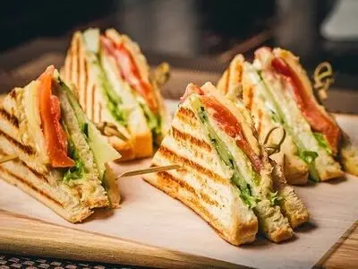 طرز تهیه لقمه فوری و سالم برای بچه‌ها 
