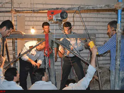 نجات چاه کن تبریزی از عمق 15 متری چاه