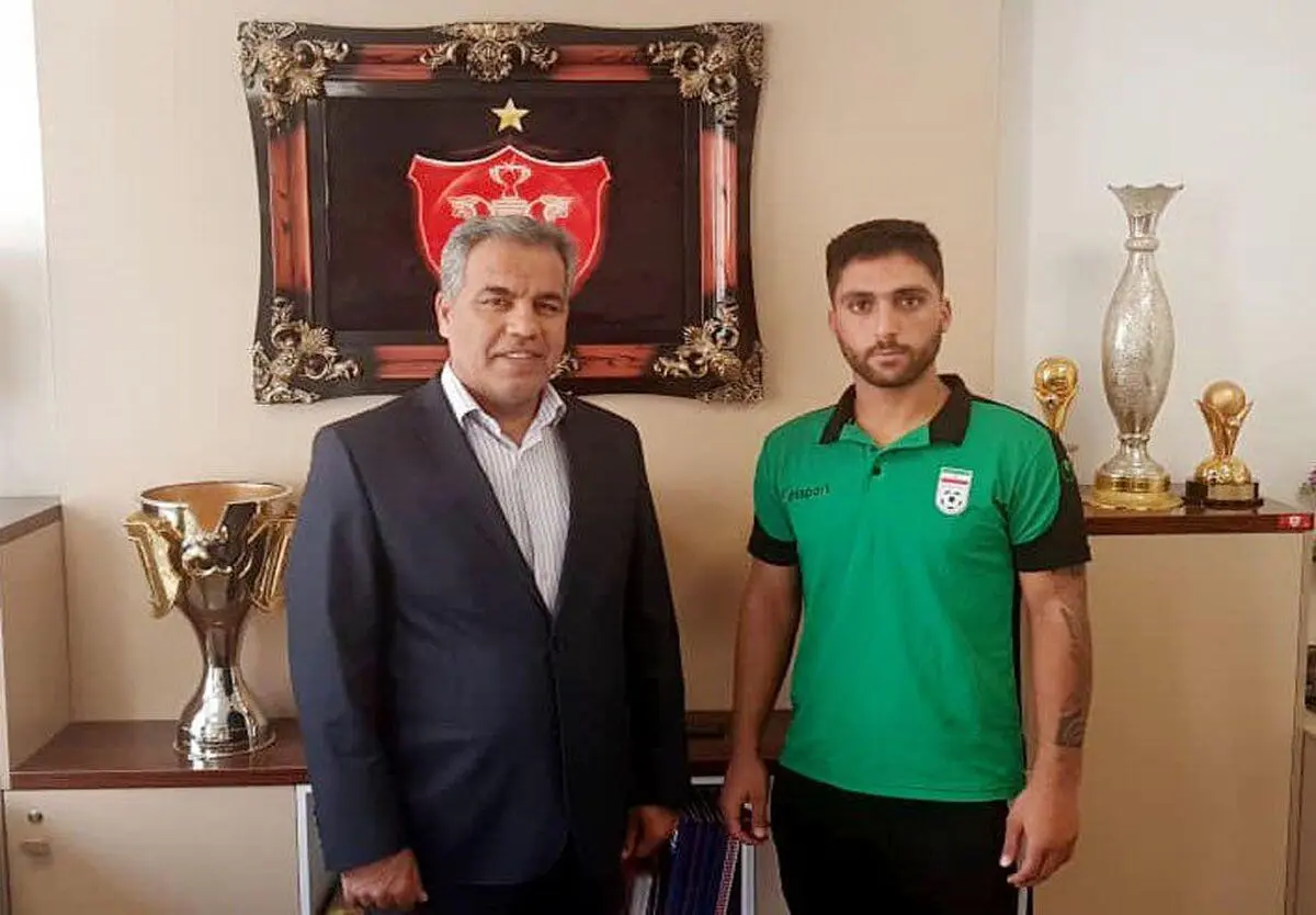 یک استقلالی دیگر هم جذب پرسپولیس شد (عکس)