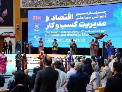 افتتاح چهارمین کنفرانس بین‌المللی اقتصاد و مدیریت کسب‌وکار با اعطای جایزه و نشان ملی مدیریت کسب و کار سال کشور