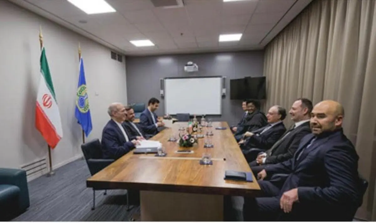 رایزنى معاون وزارت امور خارجه براى مشکل تامین دارو و درمان جانبازان شیمیایى در دیدار با مدیرکل سازمان منع سلاح های شیمیایی