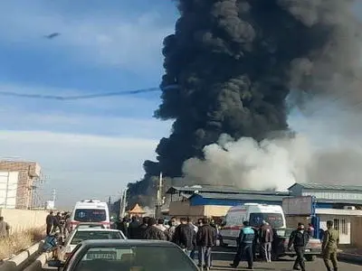 مسمومیت 5 نفر در پی نشت گاز کلر در شهرک صنعتی صیدآباد