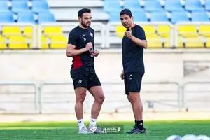 تمرین پرسپولیس با حضور ملی‌پوشان و میهمان ویژه پیشکسوت