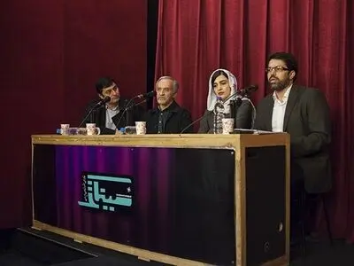 خودروسازان بر فرهنگ‌سازان اولویت پیدا کرده‌اند