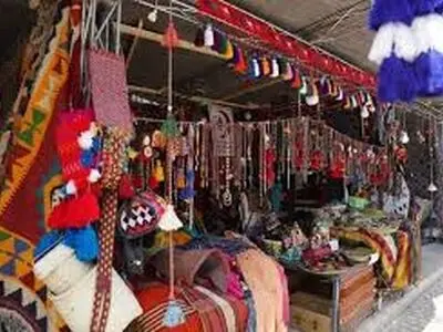 برپای بازارچه نوروزی در ورودی کوهدشت  
