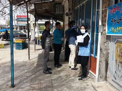 17 واحد عرضه مرغ زنده در بخش گواور پلمب شد