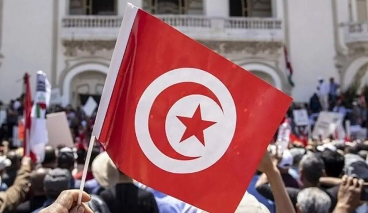 نخست‌وزیر تونس برکنار شد