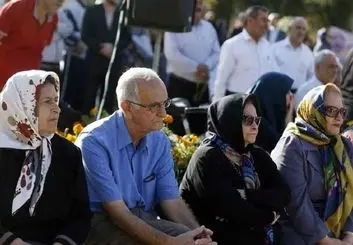 انتظار برای صدور احکام حقوقی بازنشستگان بر مبنای متناسب‌سازیِ ۷۰ درصدی/ حداقل‌بگیران مشمول ۱۰ درصد افزایش علیحده می‌شوند؟
