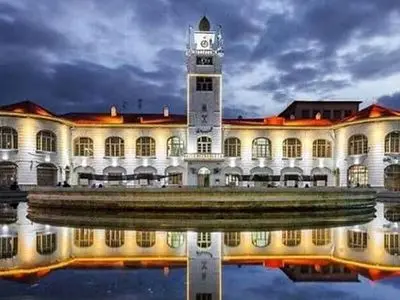 یک گام تا پایان مرمت بنای تاریخی شهرداری رشت؛ پیشرفت ۹۶ درصدی پروژه