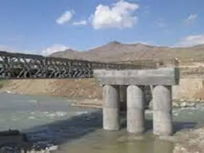 احداث ۱۵ پل جدید در محورهای مواصلاتی کرمانشاه