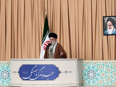 اقامه نماز عید سعید فطر به امامت مقام معظم رهبری