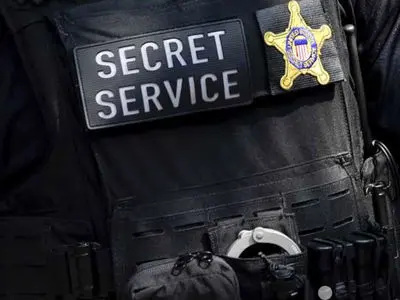 تیراندازی در نزدیکی اقامتگاه ترامپ در فلوریدا/ یک فرد مسلح کشته شد