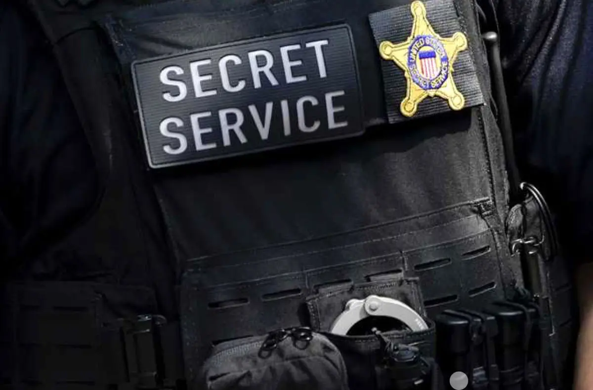 تیراندازی در نزدیکی اقامتگاه ترامپ در فلوریدا/ یک فرد مسلح کشته شد