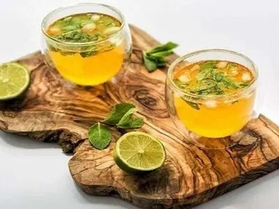 طرز تهیه شربت جلاب به سبک سنتی