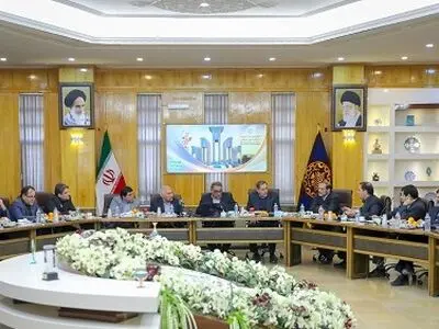 گسترش همکاری میان دانشگاه صنعتی و شهرداری اصفهان
