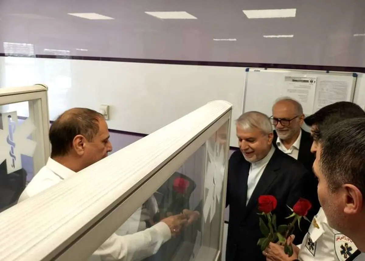 حضور وزیر میراث‌فرهنگی، گردشگری و صنایع‌دستی در سازمان اورژانس کشور/ تقدیر از خط مقدم نجات و ادای احترام به شهدای سلامت