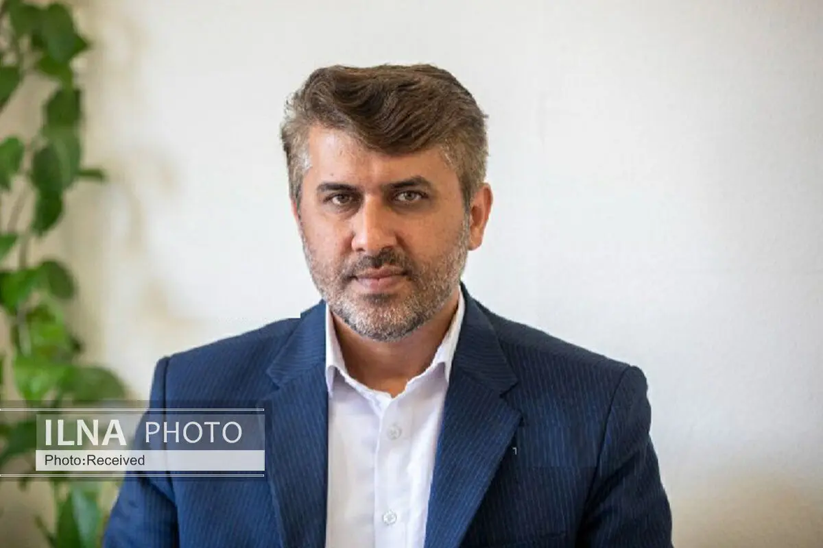 سه‌شنبه جزییات تأثیر سوابق تحصیلی مشخص می‌شود/ علت مخالفت وزارت علوم، تعارض منافع است/ دانش‌آموزان درگیر فضای مجازی نشوند