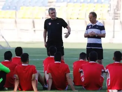 بیست بازیکن به اردوی پرسپولیس دعوت شدند