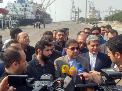 انعقاد قرارداد ۶۲ میلیارد تومانی خروج مغروقه‌ها از آبراه اروند