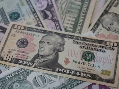 Peskov assesses the world's confidence in the dollar

