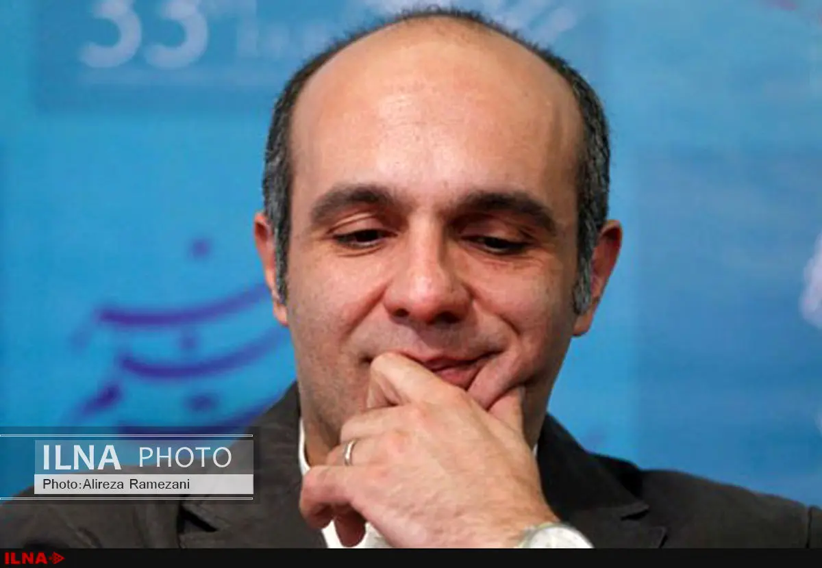 اهل فرهنگ یک چشم اشک دارند و یک چشم خون