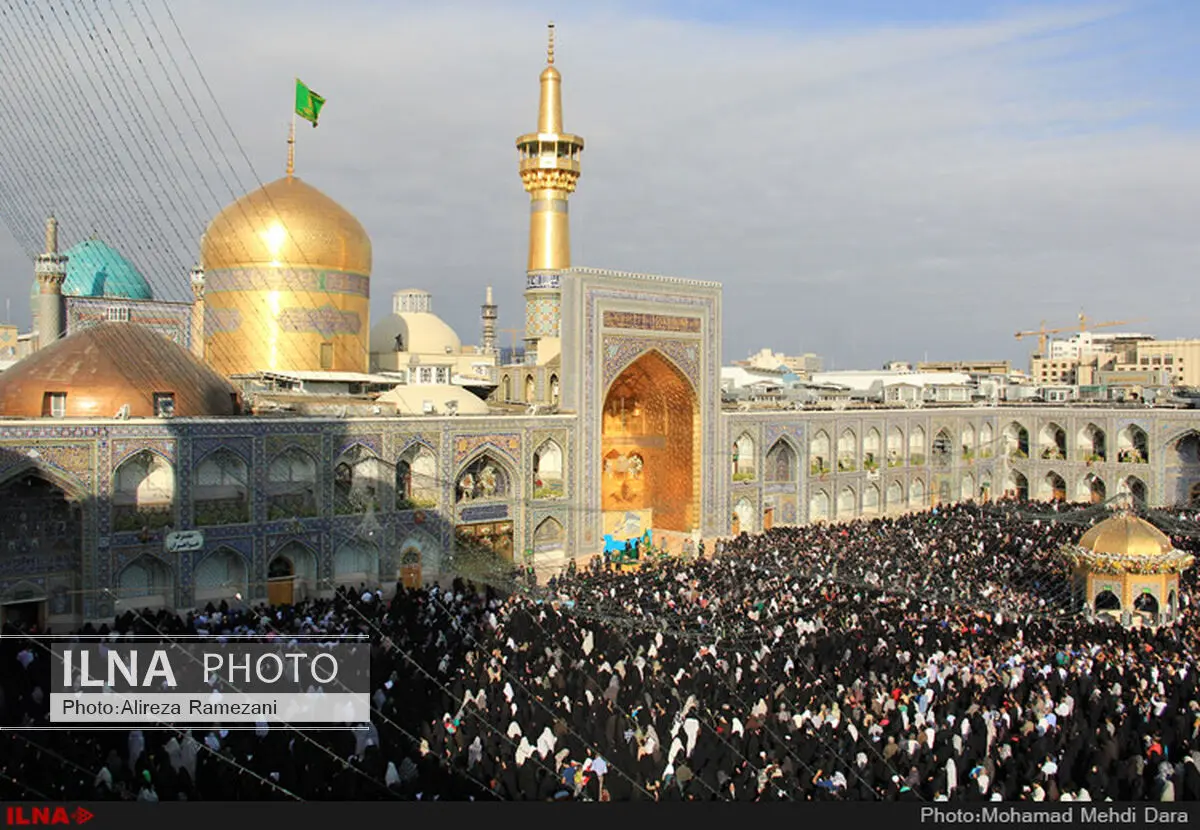 ویژه برنامه‌های قرآنی حرم مطهر رضوی در ایام دهه‌فجر 