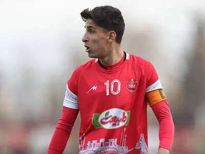 فوری: ساق پای آقای گل پرسپولیس شکست