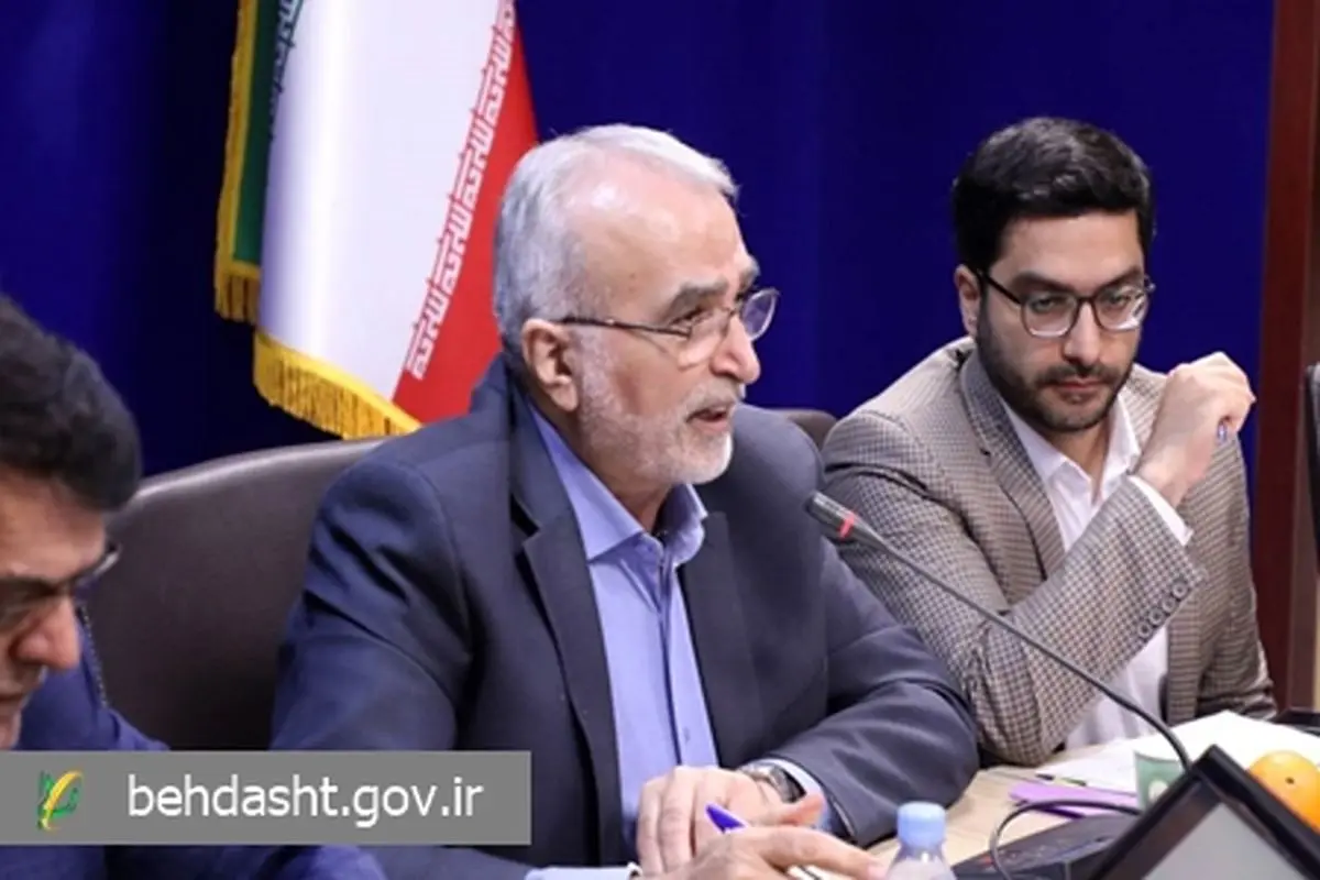 دانشگاهها باید در مسیر رشد علمی و خدمت به جامعه حرکت کنند