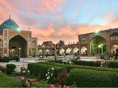 آخرین پرواز مستند ایران بر فراز زنجان با صدای محمد معتمدی