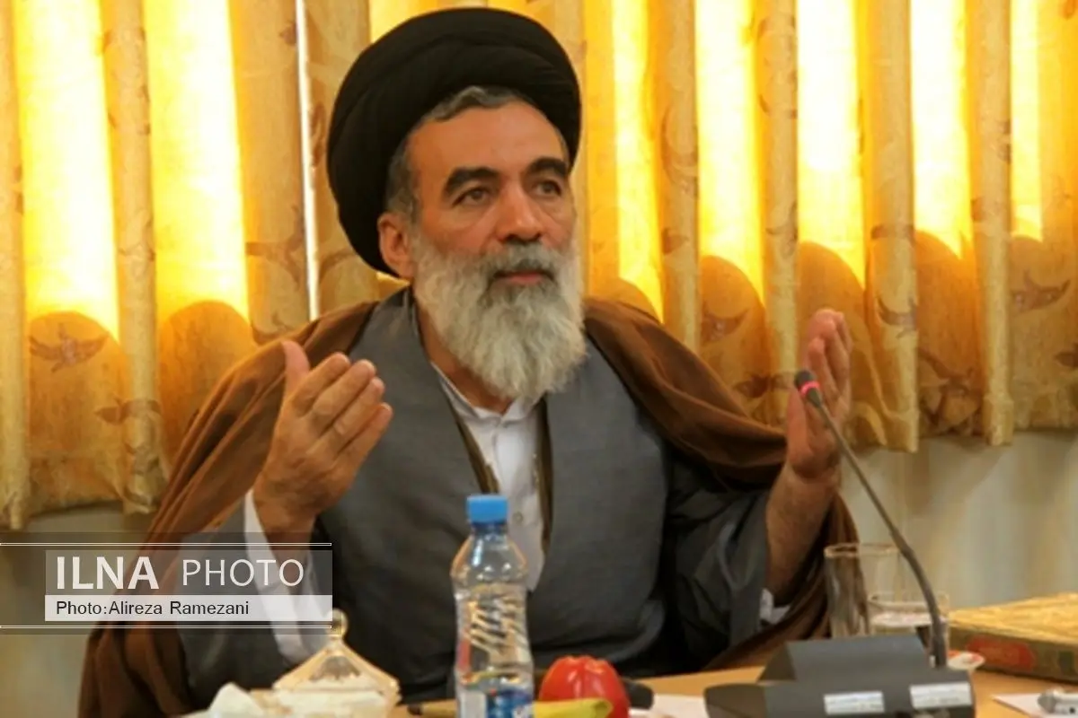 آیت الله حسینیخراسانی کاندیدای خبرگان خراسان رضوی شد