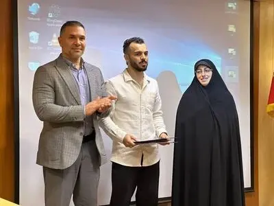 تقدیر شهرداری از بهترین بازیکن فوتسال آسیا