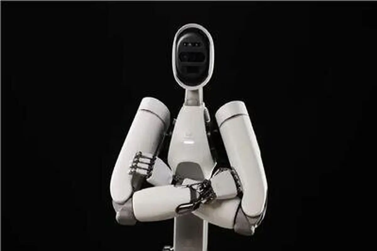ربات انسان‌نمایی که بلد است چقدر دست شما را بفشارد!