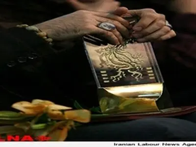جشنواره فیلم فجر به بخش تصحیح رنگ جایزه اختصاص دهد