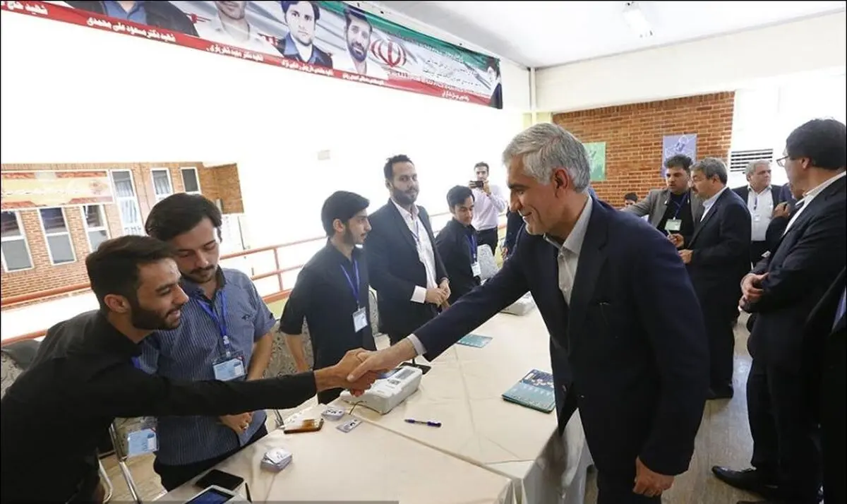شهردار تهران: هیچ انسان باسواد و باتجربه‌ای بیکار نمی‌ماند