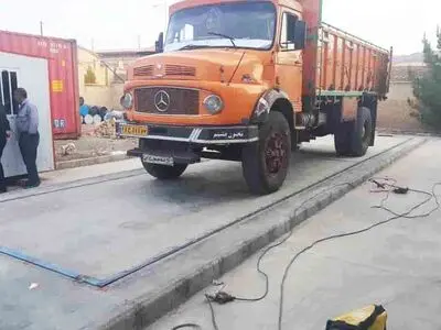 آزمون دوره‌ای بیش از 300 دستگاه باسکول جاده‌ای در استان اردبیل /  وجود گواهی تأییدیه استاندارد در باسکول‌ها الزامی است