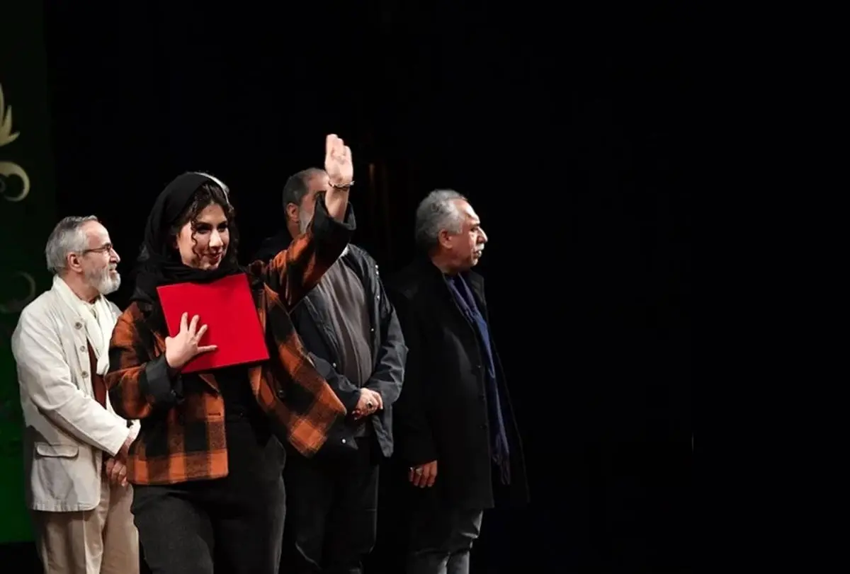 کار فعالان تئاتر خیابانی بیان دردهای جامعه است/ سربازانی که جانشان تنِ وطن است