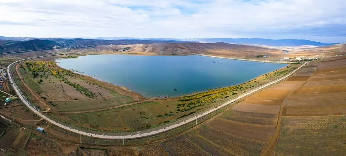 از کاوش باستان‌شناسی تا توسعه زیرساخت‌های گردشگری در شهرستان گرمی