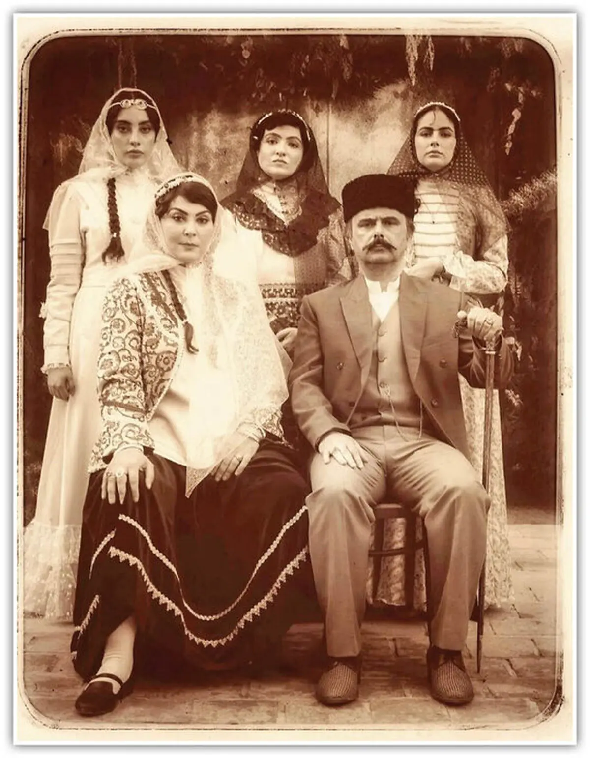سریال «بامداد خمار» تفاوت های زیادی با رمان آن دارد/ عشق رحیم و محبوبه در سریال گم شده