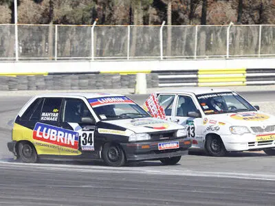 احداث بزرگترین پیست اتومبیلرانی و موتورسواری در اردبیل/ همایش خودروهای کلاسیک جمعه برگزار می‌شود