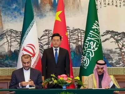 وفد فني سعودي یصل إلى مدینة مشهد المقدسة