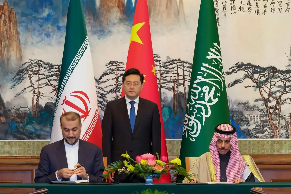 وفد فني سعودي یصل إلى مدینة مشهد المقدسة